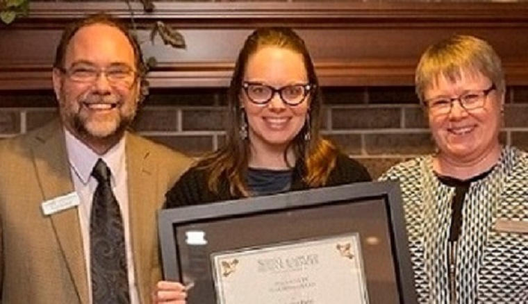 2015-16 Faculty Teaching Award Winner, Dr. Andrea Paras with Dean Gwen Chapman and Associate Dean Byron Sheldrick